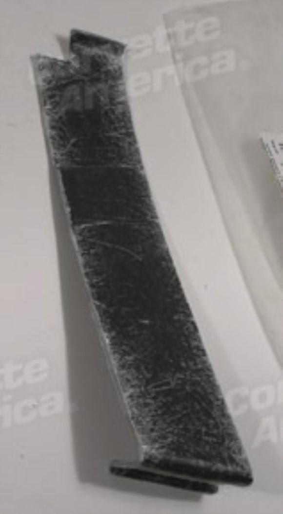 Bonding Strip. Lower Valance RH (Press Molded) 68-72