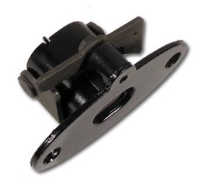 Convertible Top Rear Deck Latch Assembly. LH 86-88