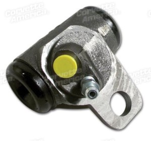 Wheel Cylinder. Front RH 63-64