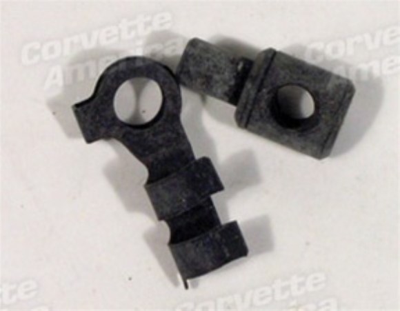 Kickdown Rod Swivel/Clip. 327 Upper 63-67