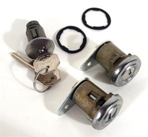 Lock Set. Ignition/Doors 65
