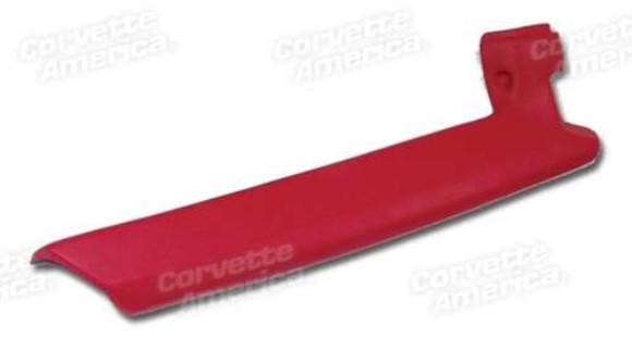Pillar Post. Red RH 68-72