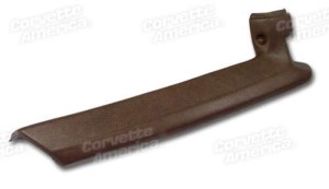 Pillar Post. Dark Saddle RH 70-72