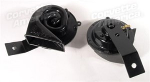 Horn W/Welded Brackets 64-67