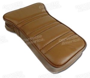 Center Armrest. Dark Saddle Leather 73