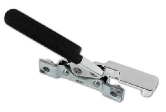 T-Top Latch. LH-Rear/RH-Front 68L 68-76