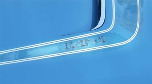 Hood Decal. LT1 Black/White 71-72