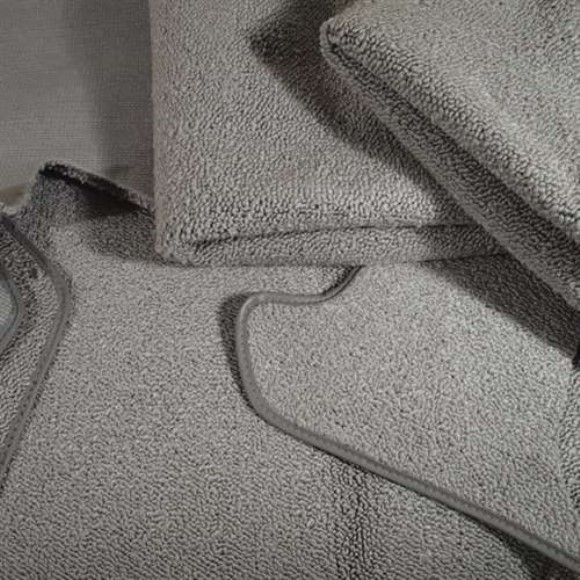 Carpet. Silver Convertible 65-66