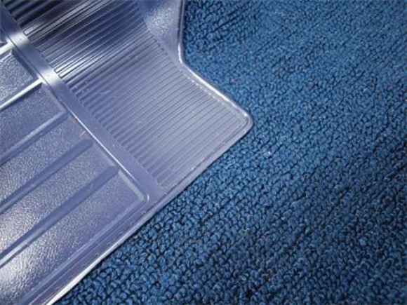 Front Carpet. Dark Blue 80/20 Mnl 68