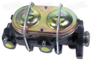 Master Cylinder. - Correct with Casting Number 67