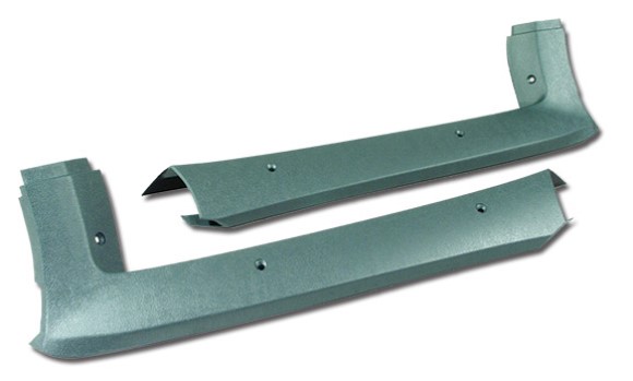 Pillar Posts. Silvergreen 82