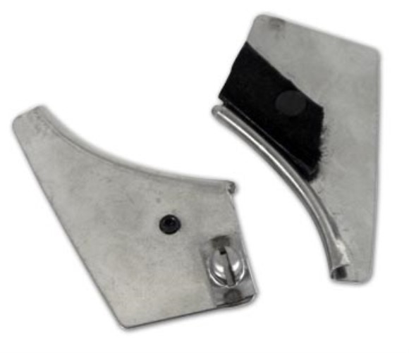 Lower Corner Moulding - Coupe 63-67