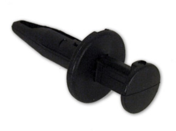 Fender Liner Retainer 05-13
