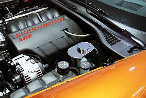 MASTER CYLINDER CVR W/ CAP. POL