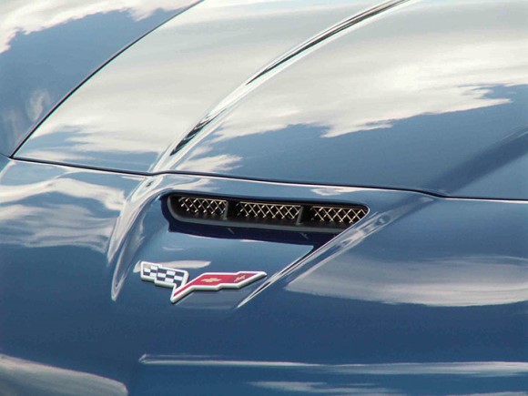 HOOD VENT. GRILLES. MESH Z06/ZR1/GS
