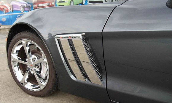 FENDER TRIM PLATES. POL. GS ONLY