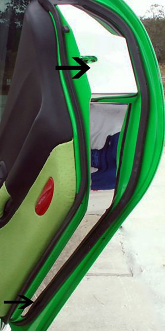 LAMBO DOOR JAMB. POLISHED