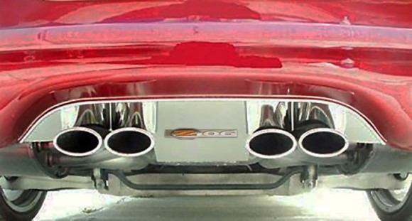 EXHAUST FILLER PNL. POL. Z06 EMBLM