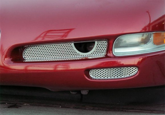 FOG LIGHT GRILLE. PERFORATED