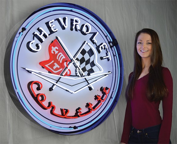 SIGN. CORV FLAGS 36- NEON METAL CN