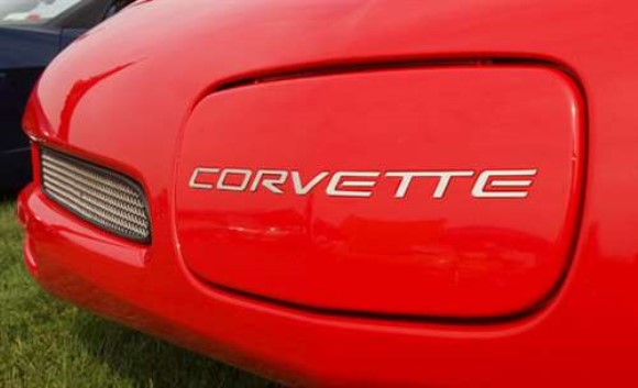 Corvette Lettering Kit. Chrome 97-04