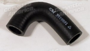 Air Cleaner To RH Valve Cover Vent Connector Hose. 68-72