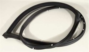 Weatherstrip. T-Top RH - 68-69 Replacement - 1977 Early - USA 70-77